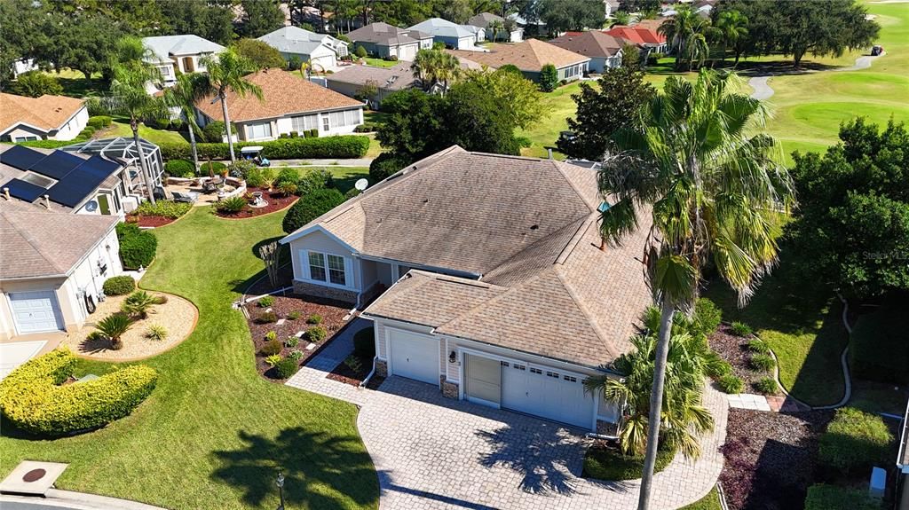 For Sale: $389,900 (2 beds, 2 baths, 1826 Square Feet)