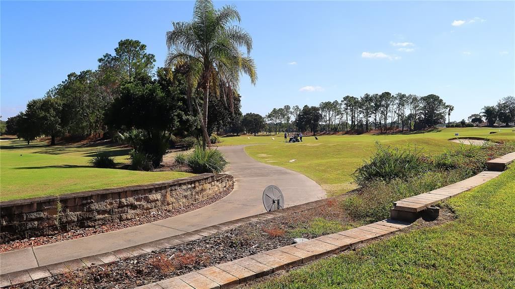 For Sale: $389,900 (2 beds, 2 baths, 1826 Square Feet)