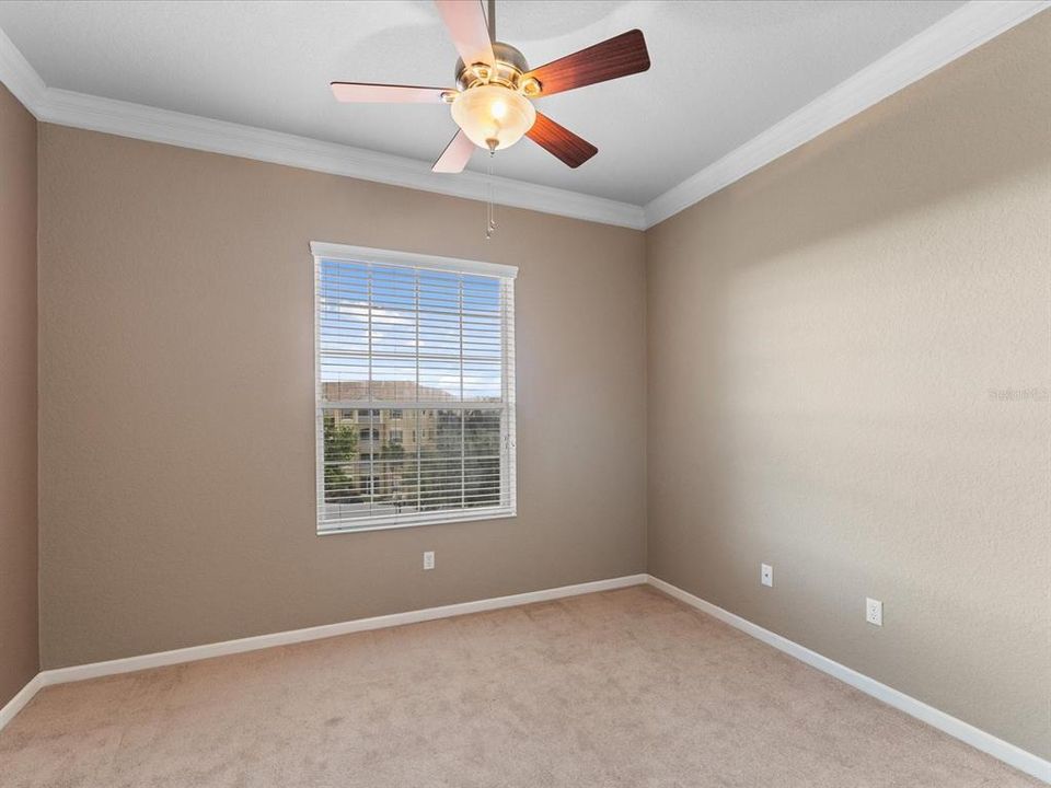 For Sale: $319,900 (3 beds, 2 baths, 2129 Square Feet)