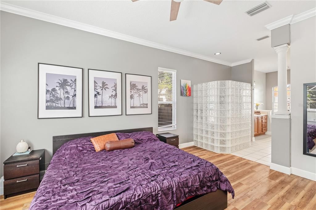 For Sale: $679,900 (4 beds, 2 baths, 3002 Square Feet)