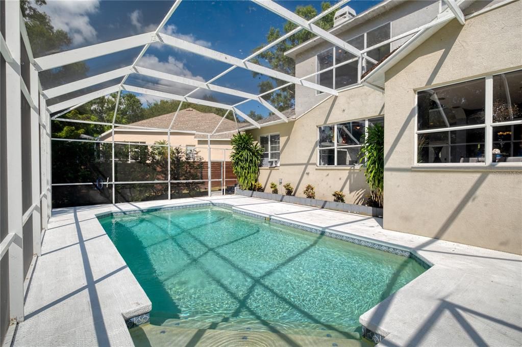 For Sale: $679,900 (4 beds, 2 baths, 3002 Square Feet)