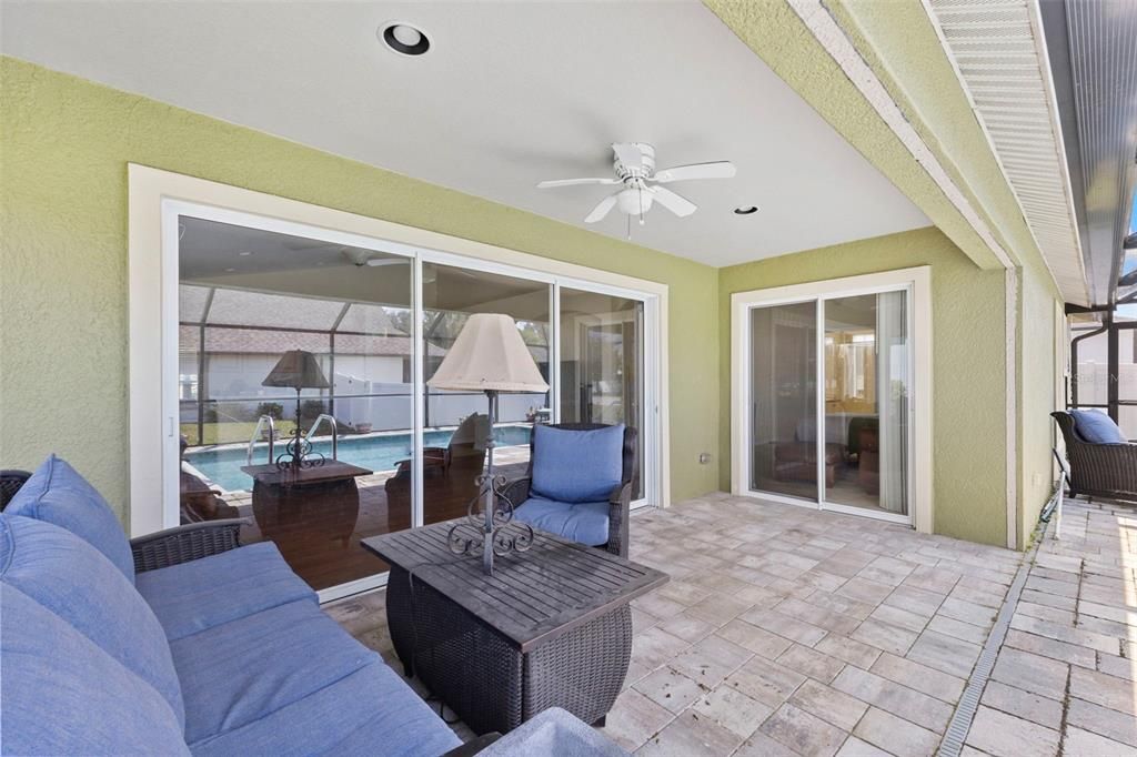 For Sale: $420,000 (3 beds, 2 baths, 1488 Square Feet)