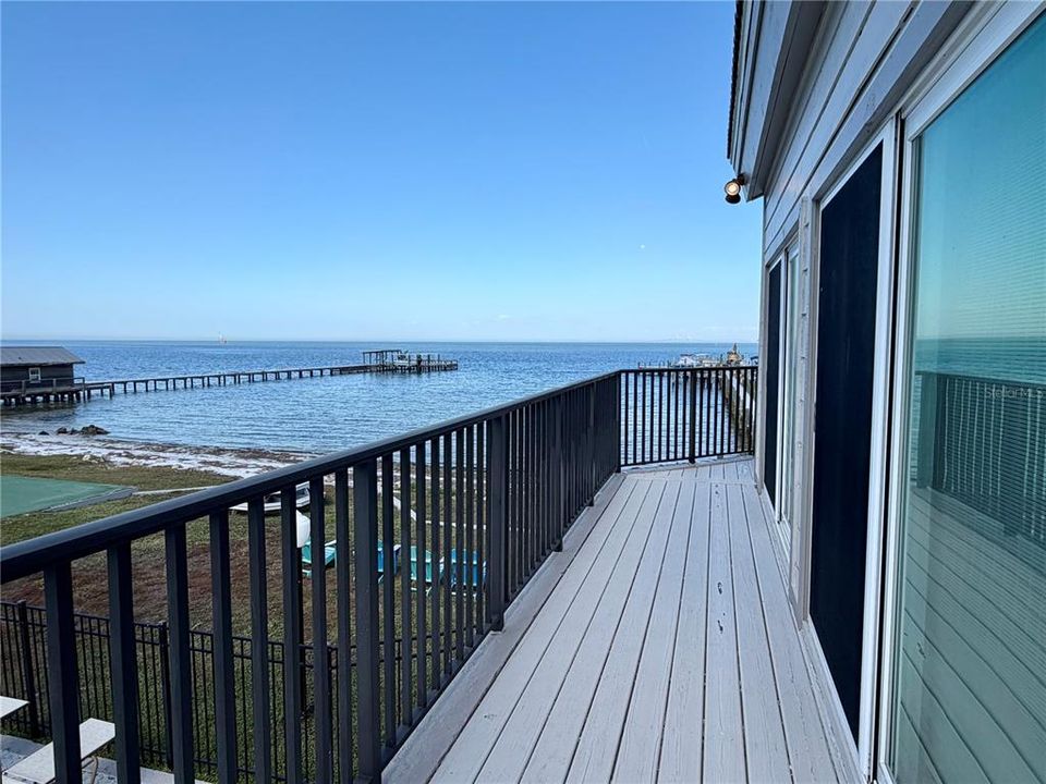 For Sale: $729,900 (3 beds, 2 baths, 1866 Square Feet)