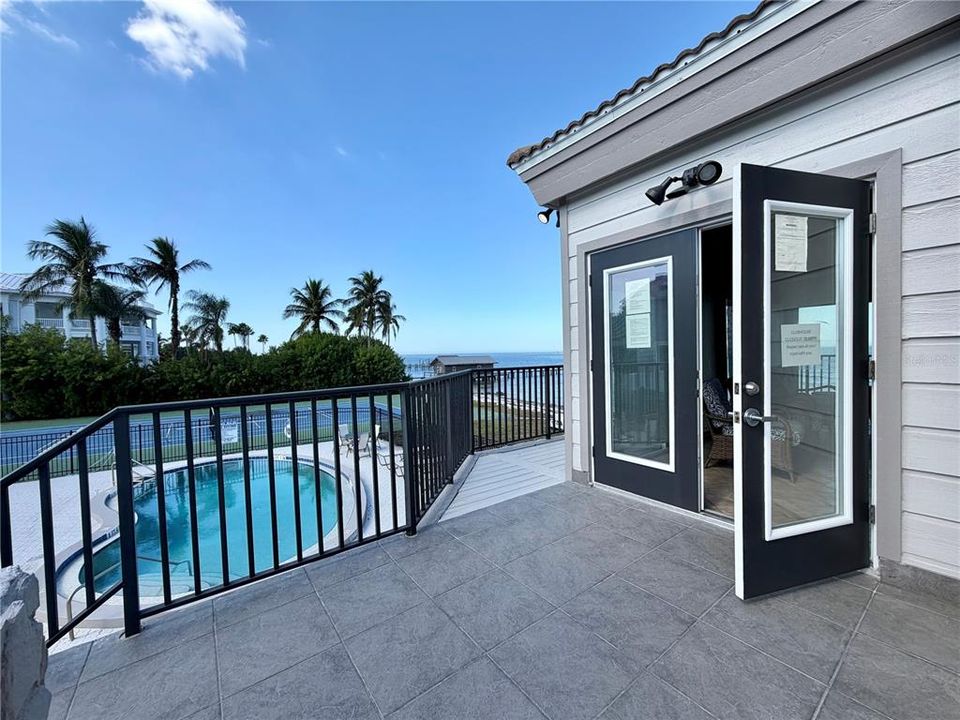 For Sale: $729,900 (3 beds, 2 baths, 1866 Square Feet)