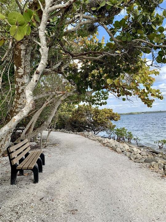 For Sale: $729,900 (3 beds, 2 baths, 1866 Square Feet)