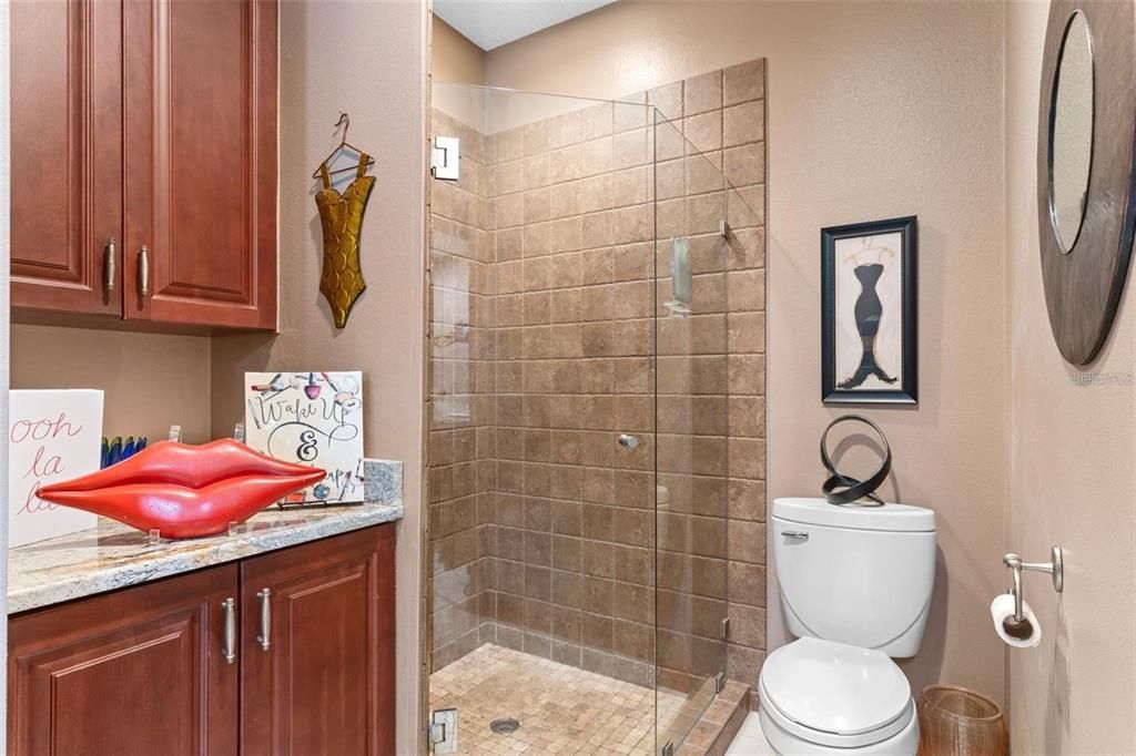 For Sale: $729,900 (3 beds, 2 baths, 1866 Square Feet)