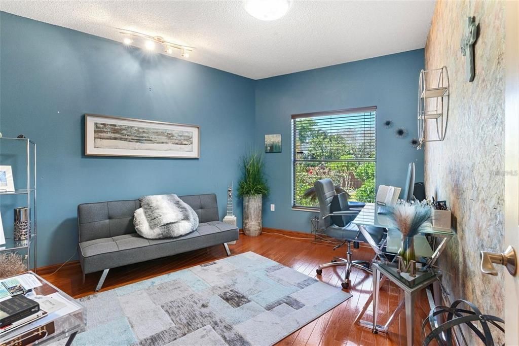 For Sale: $729,900 (3 beds, 2 baths, 1866 Square Feet)