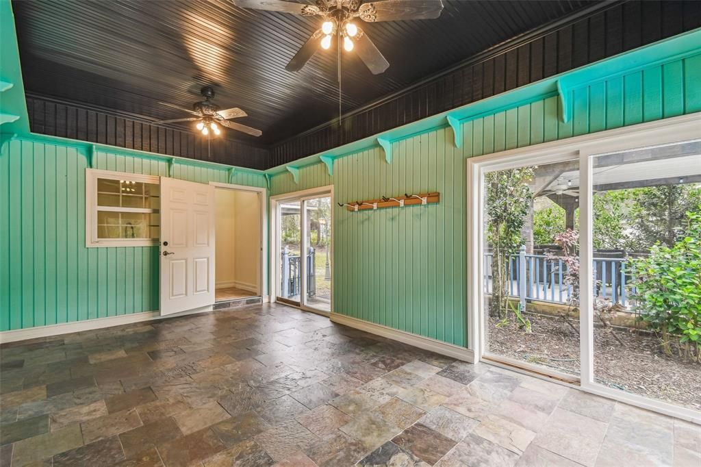 待售: $609,900 (4 贝兹, 2 浴室, 2489 平方英尺)