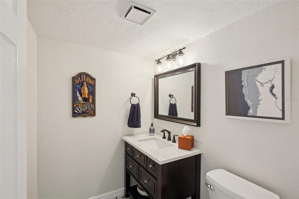 For Sale: $885,000 (3 beds, 3 baths, 2059 Square Feet)