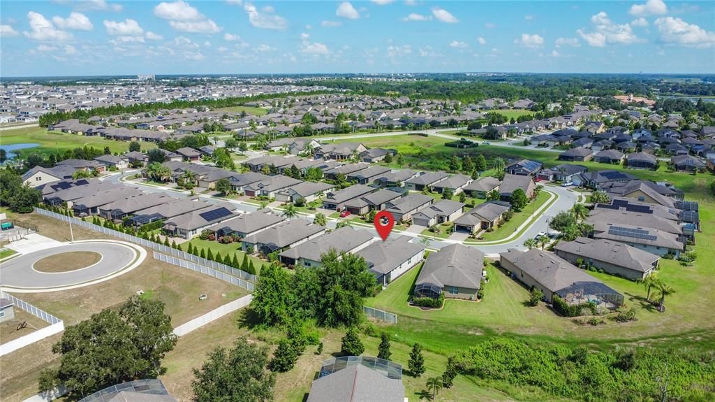 For Rent: $2,350 (2 beds, 2 baths, 1702 Square Feet)