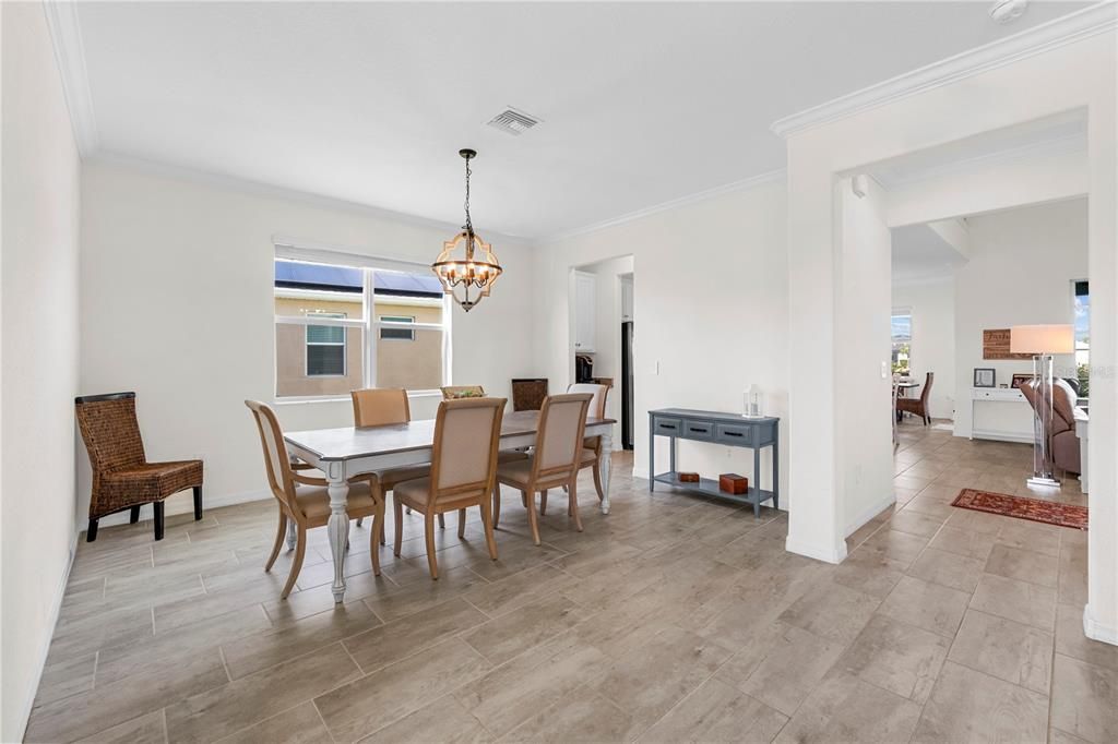 На продажу: $665,000 (5 спален, 4 ванн, 3283 Квадратных фут)