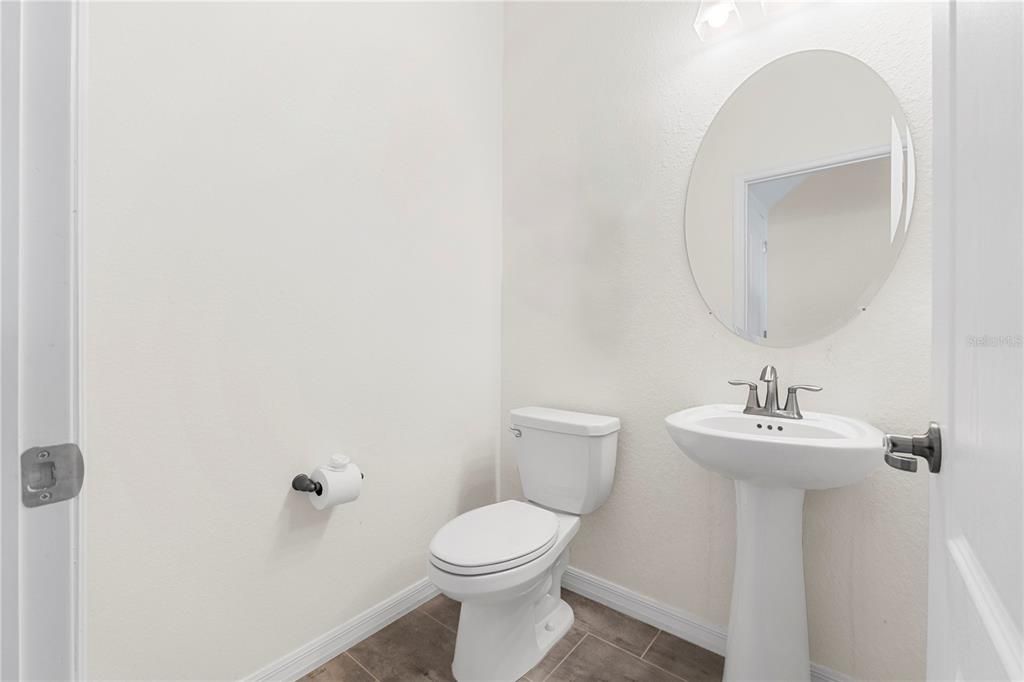 На продажу: $665,000 (5 спален, 4 ванн, 3283 Квадратных фут)