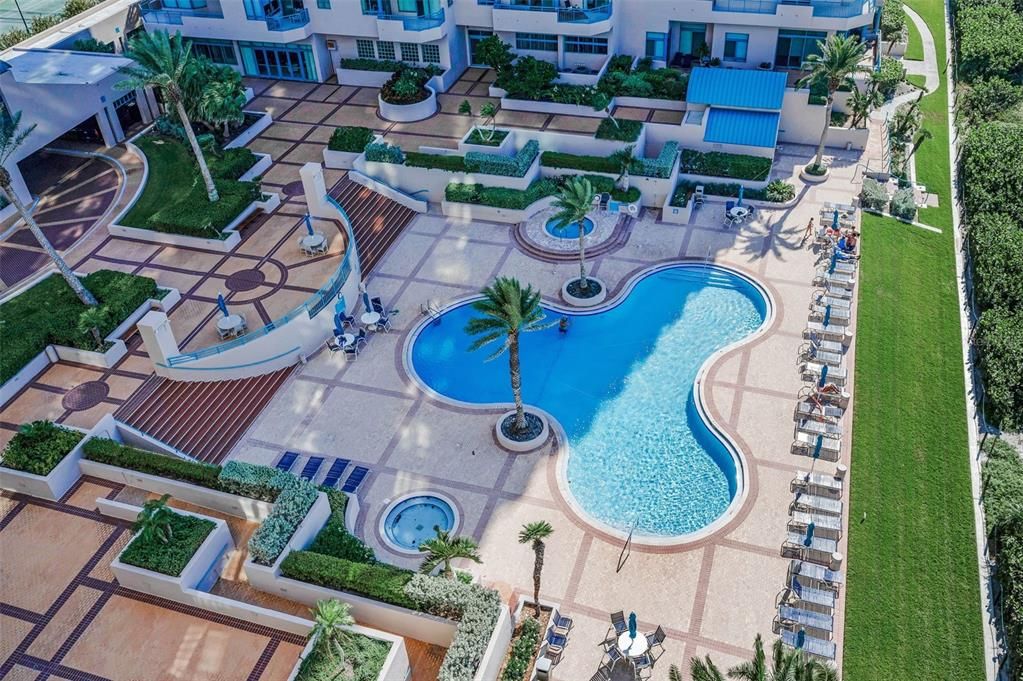 待售: $1,850,000 (3 贝兹, 2 浴室, 1942 平方英尺)