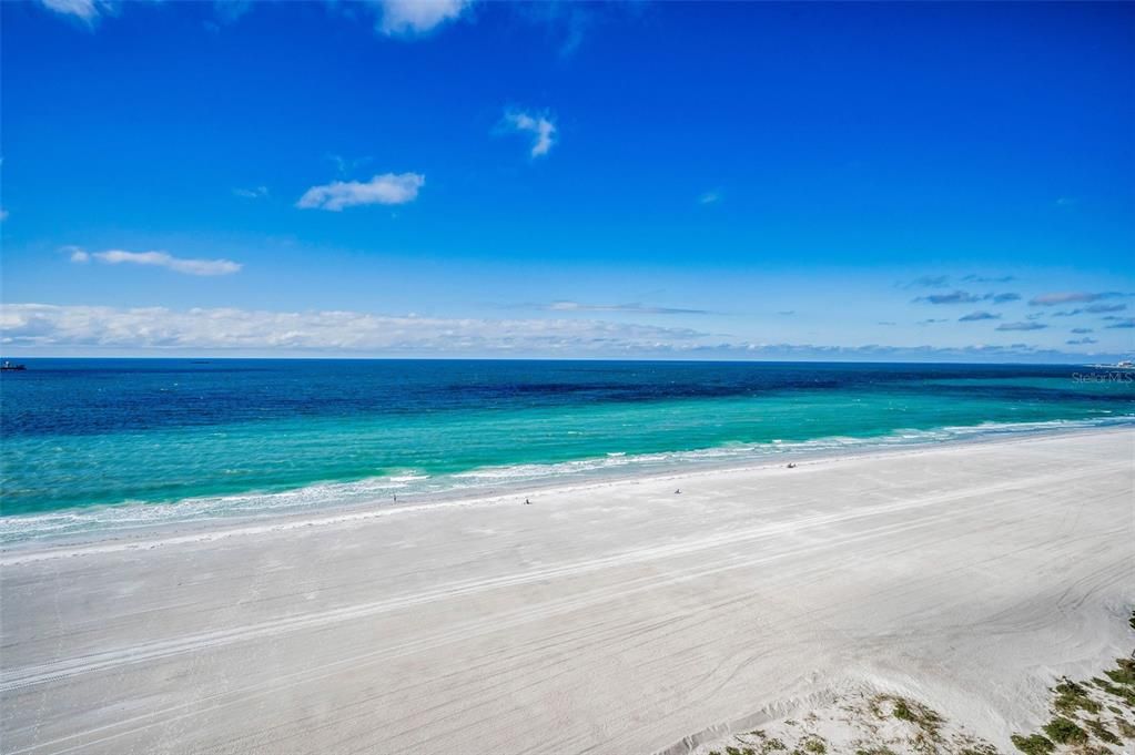 待售: $1,850,000 (3 贝兹, 2 浴室, 1942 平方英尺)