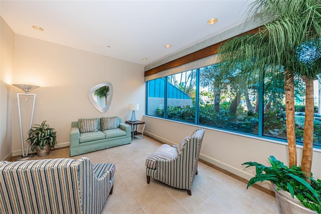 待售: $1,850,000 (3 贝兹, 2 浴室, 1942 平方英尺)