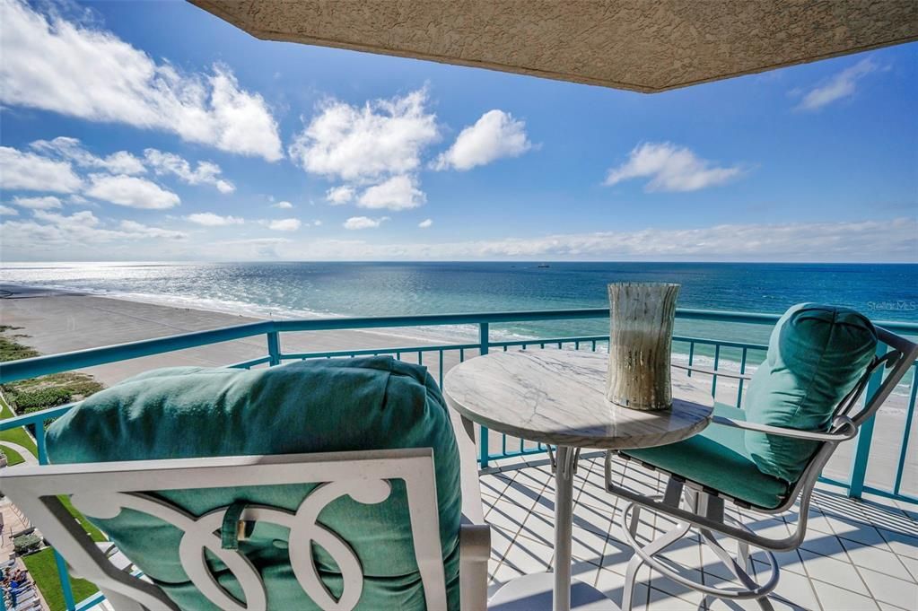 待售: $1,850,000 (3 贝兹, 2 浴室, 1942 平方英尺)