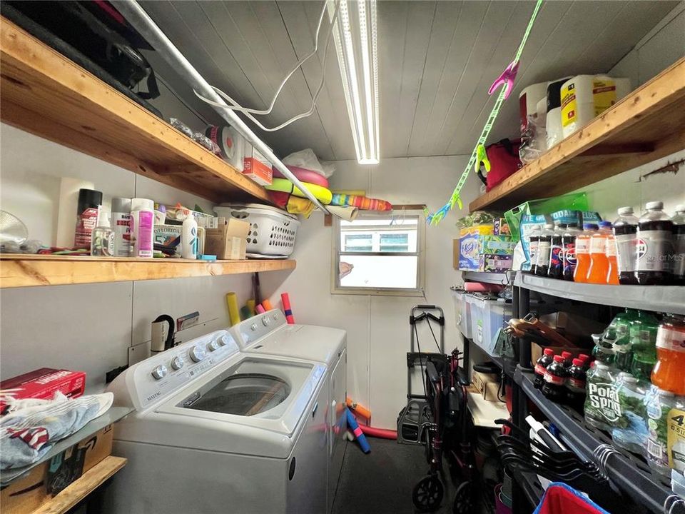 待售: $149,000 (2 贝兹, 2 浴室, 1312 平方英尺)