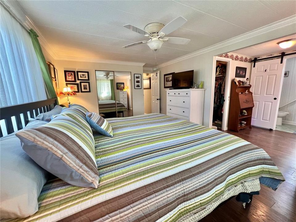 待售: $149,000 (2 贝兹, 2 浴室, 1312 平方英尺)