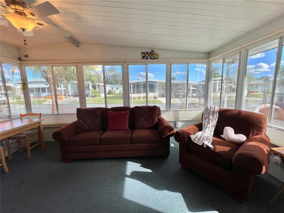 待售: $149,000 (2 贝兹, 2 浴室, 1312 平方英尺)