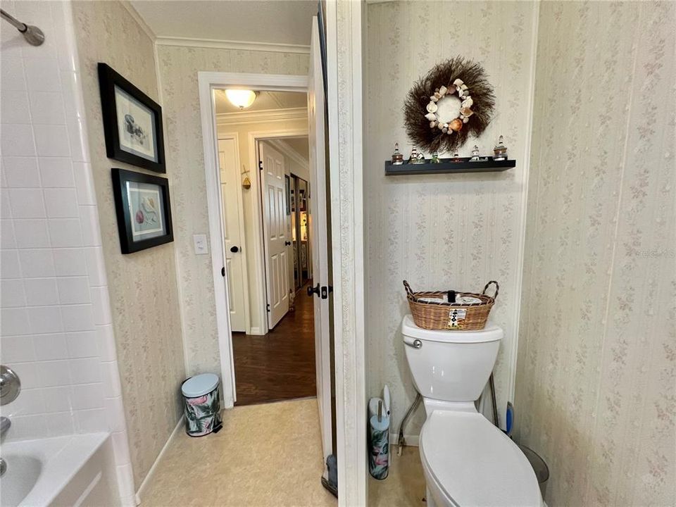 待售: $149,000 (2 贝兹, 2 浴室, 1312 平方英尺)