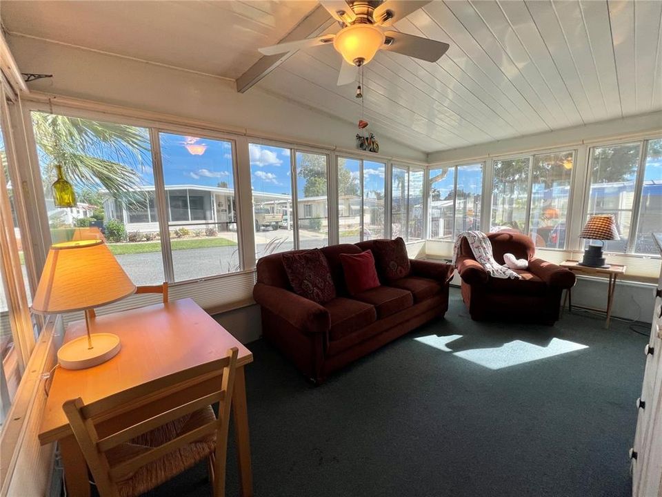 待售: $149,000 (2 贝兹, 2 浴室, 1312 平方英尺)