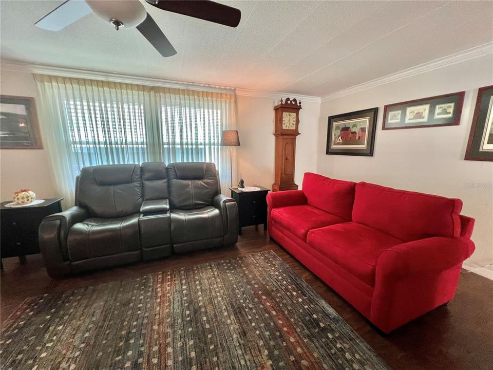 待售: $149,000 (2 贝兹, 2 浴室, 1312 平方英尺)