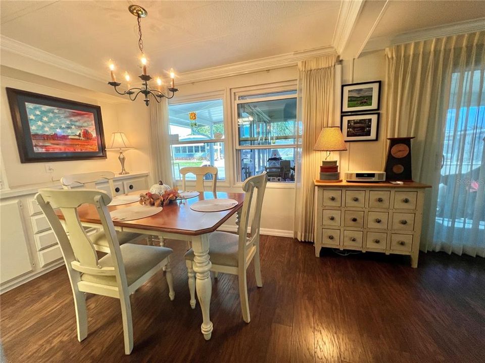 待售: $149,000 (2 贝兹, 2 浴室, 1312 平方英尺)