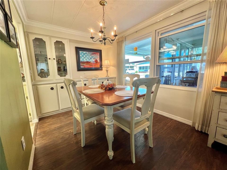 待售: $149,000 (2 贝兹, 2 浴室, 1312 平方英尺)