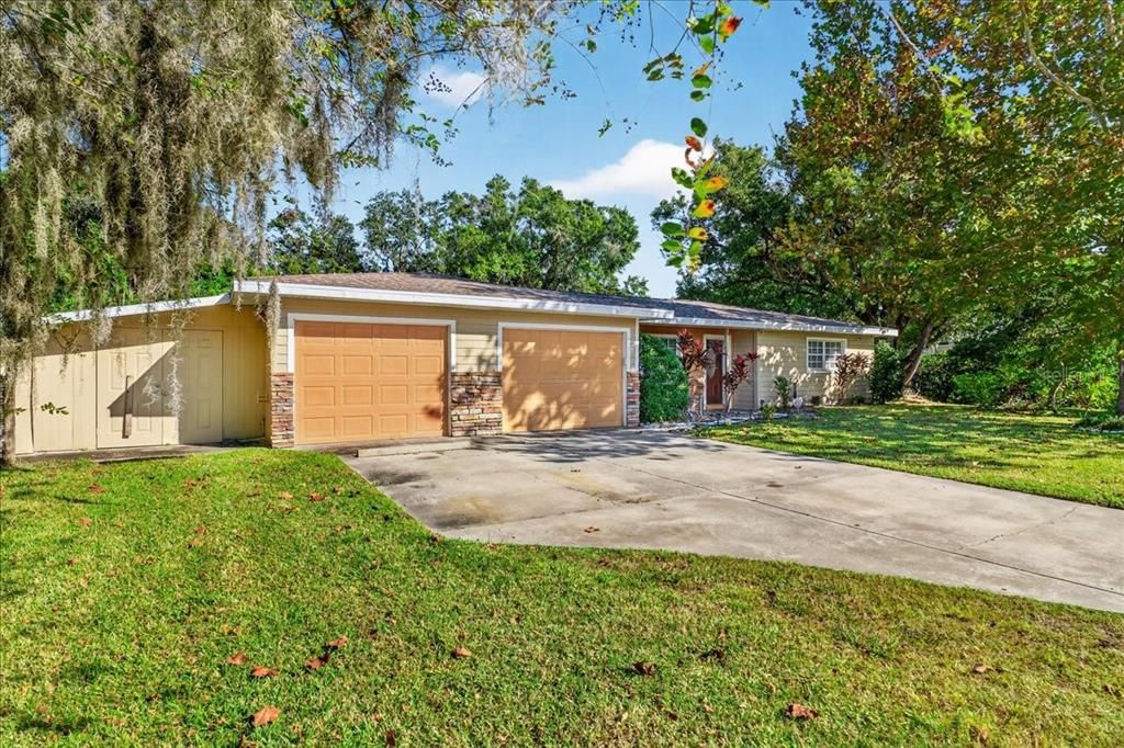 待售: $350,000 (3 贝兹, 2 浴室, 1950 平方英尺)