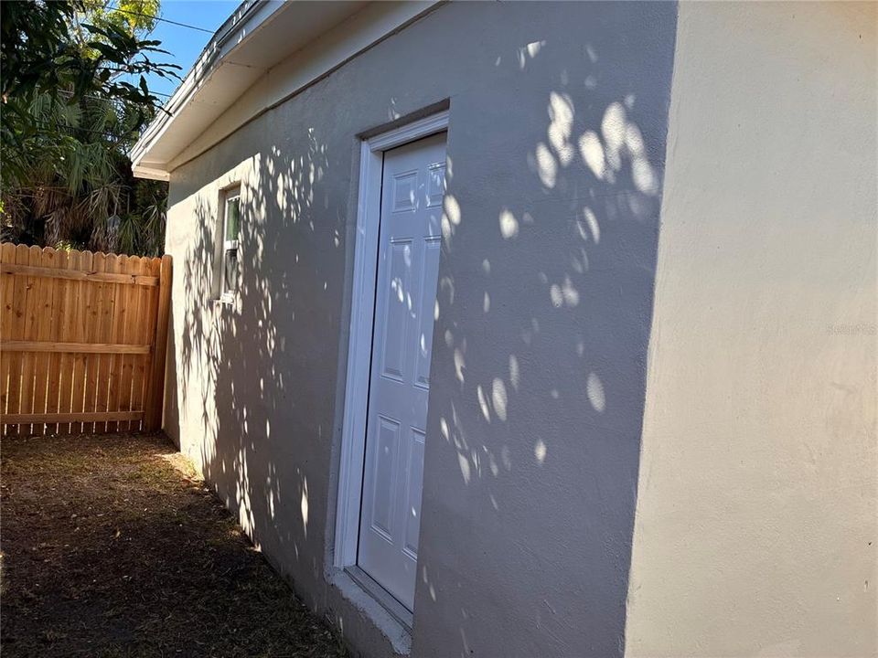 出租: $1,150 (1 贝兹, 1 浴室, 528 平方英尺)