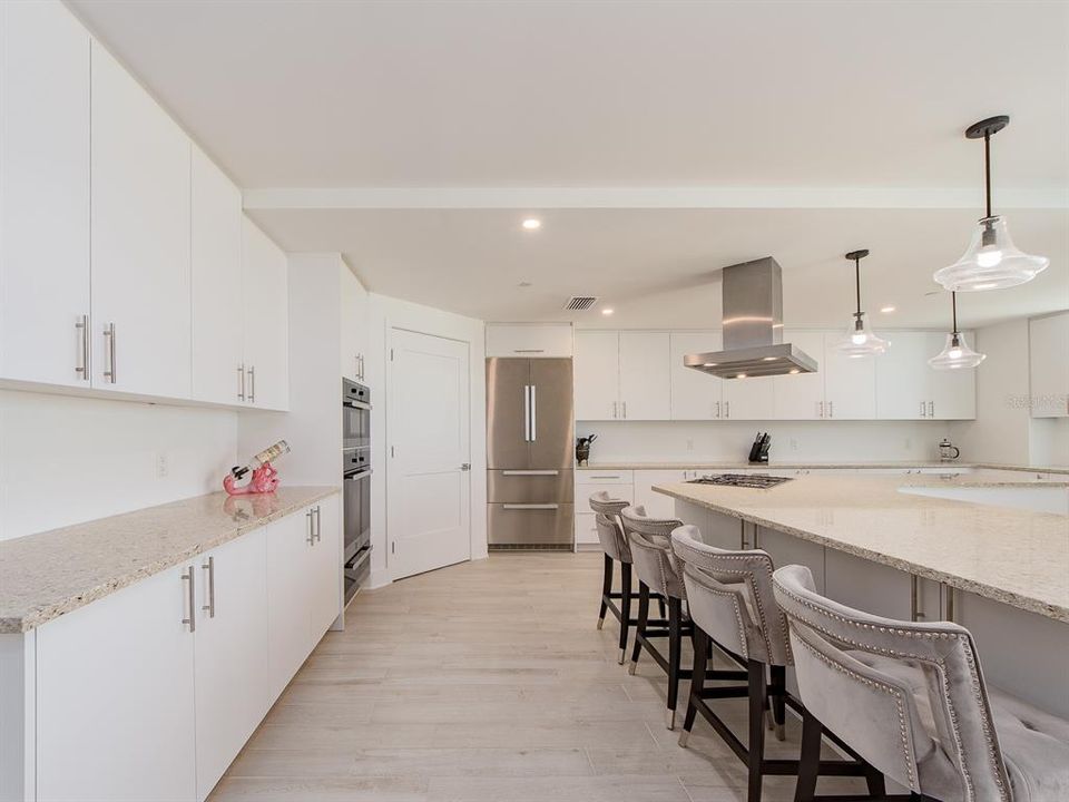 待售: $2,999,000 (3 贝兹, 3 浴室, 2817 平方英尺)