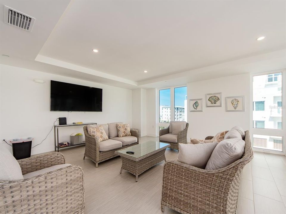 待售: $2,999,000 (3 贝兹, 3 浴室, 2817 平方英尺)