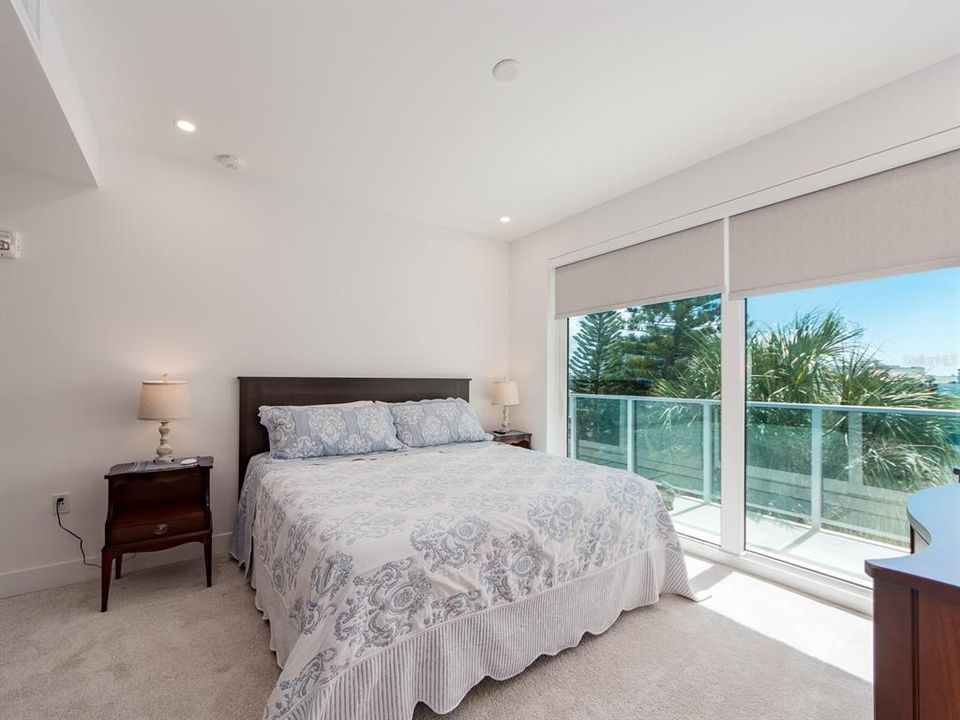 待售: $2,999,000 (3 贝兹, 3 浴室, 2817 平方英尺)