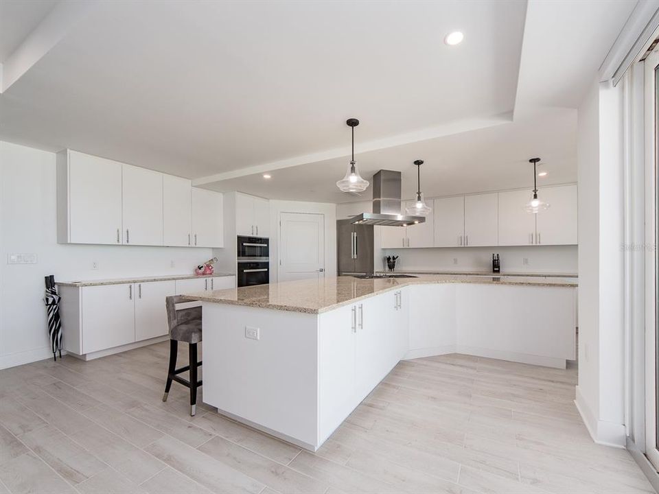 待售: $2,999,000 (3 贝兹, 3 浴室, 2817 平方英尺)