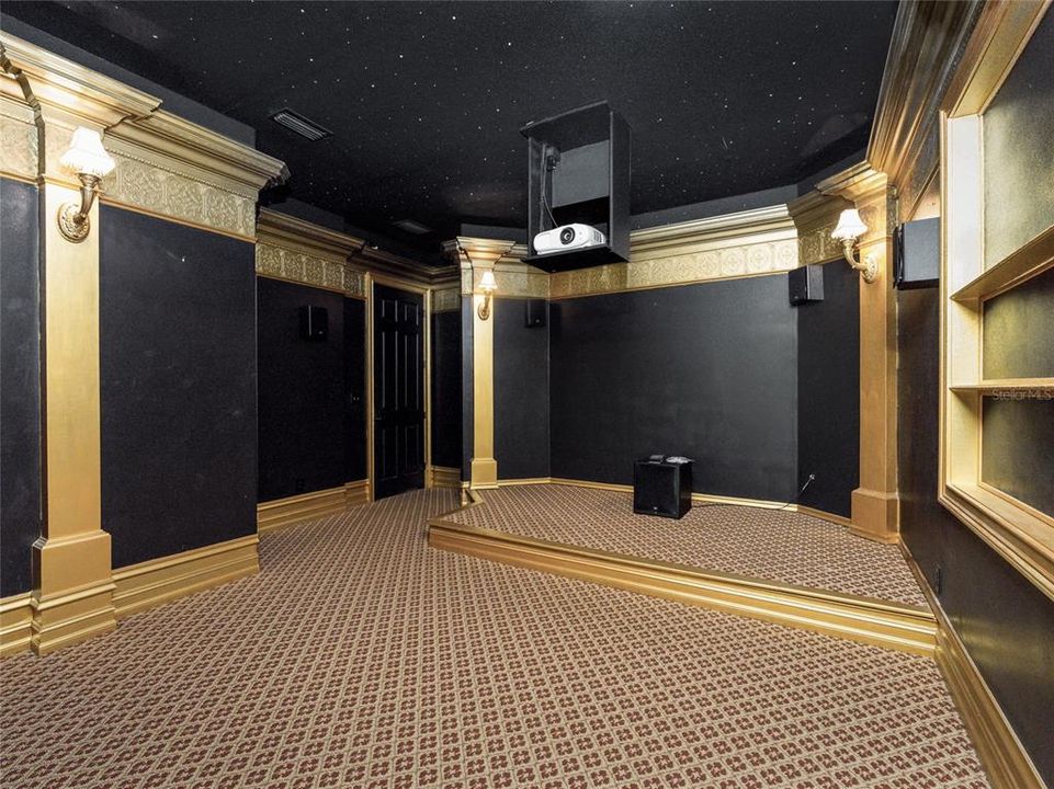 For Sale: $460,000 (3 beds, 2 baths, 2189 Square Feet)