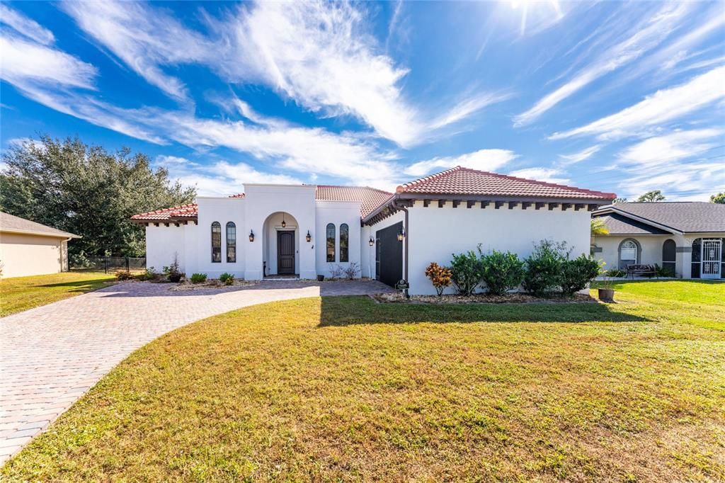 For Sale: $460,000 (3 beds, 2 baths, 2189 Square Feet)