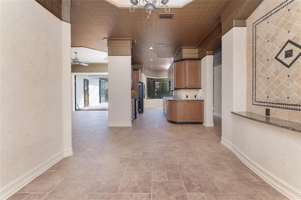 For Sale: $460,000 (3 beds, 2 baths, 2189 Square Feet)