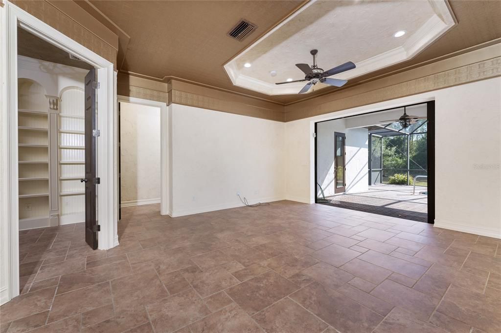 For Sale: $460,000 (3 beds, 2 baths, 2189 Square Feet)