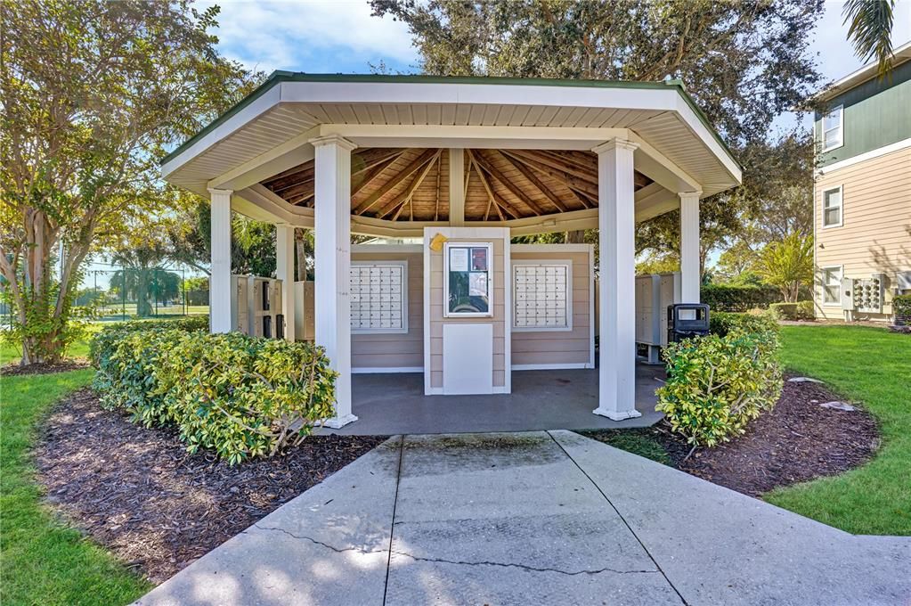 Active With Contract: $175,000 (1 beds, 1 baths, 750 Square Feet)