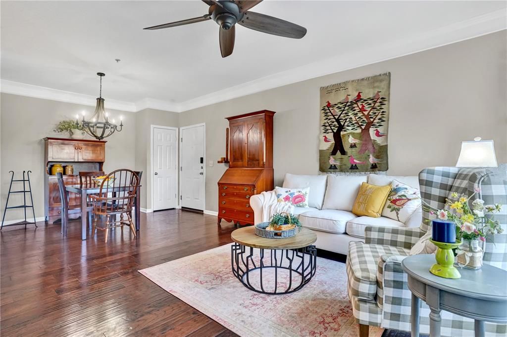 Active With Contract: $175,000 (1 beds, 1 baths, 750 Square Feet)