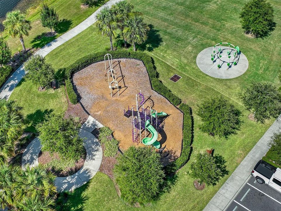 For Sale: $675,000 (3 beds, 3 baths, 2086 Square Feet)