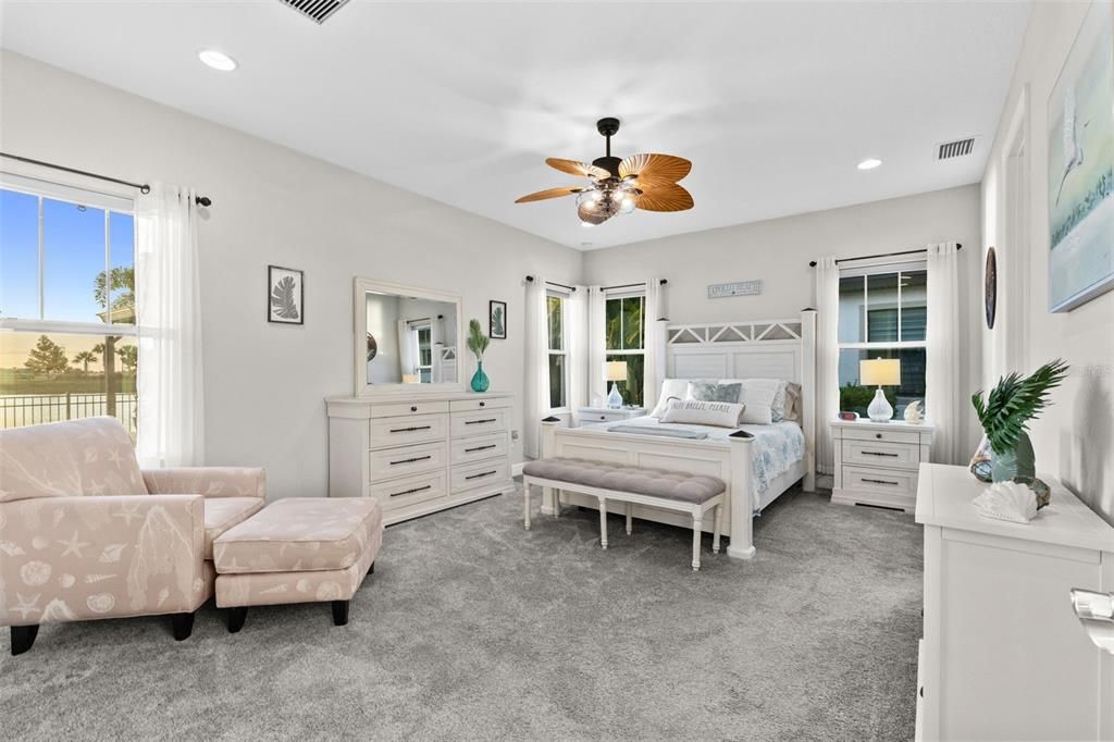 For Sale: $675,000 (3 beds, 3 baths, 2086 Square Feet)