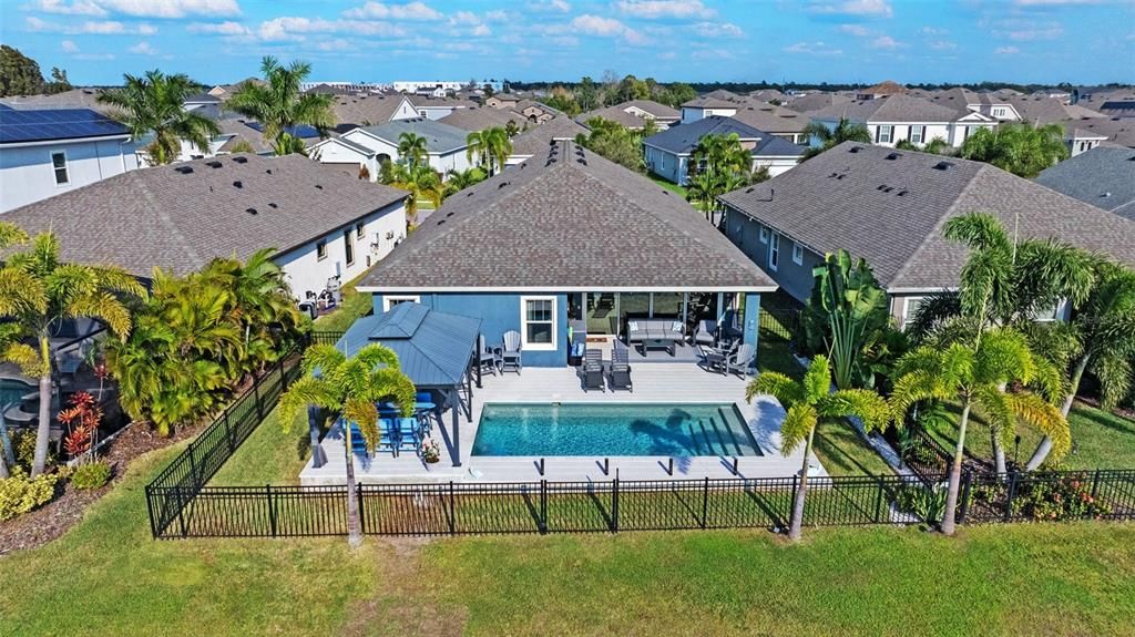 For Sale: $675,000 (3 beds, 3 baths, 2086 Square Feet)