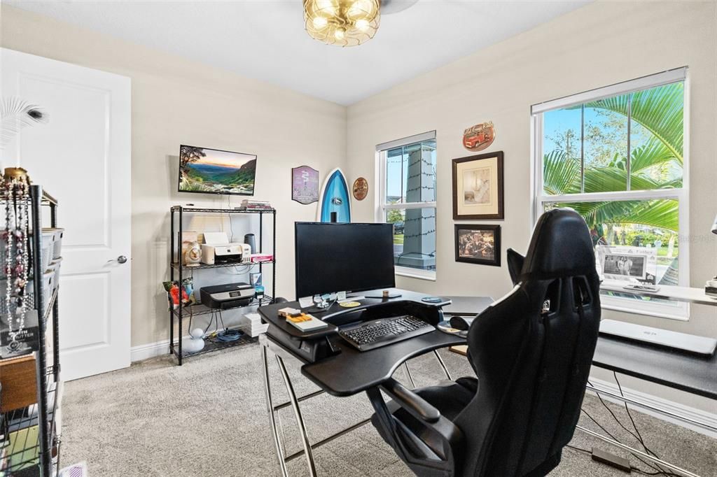 For Sale: $675,000 (3 beds, 3 baths, 2086 Square Feet)