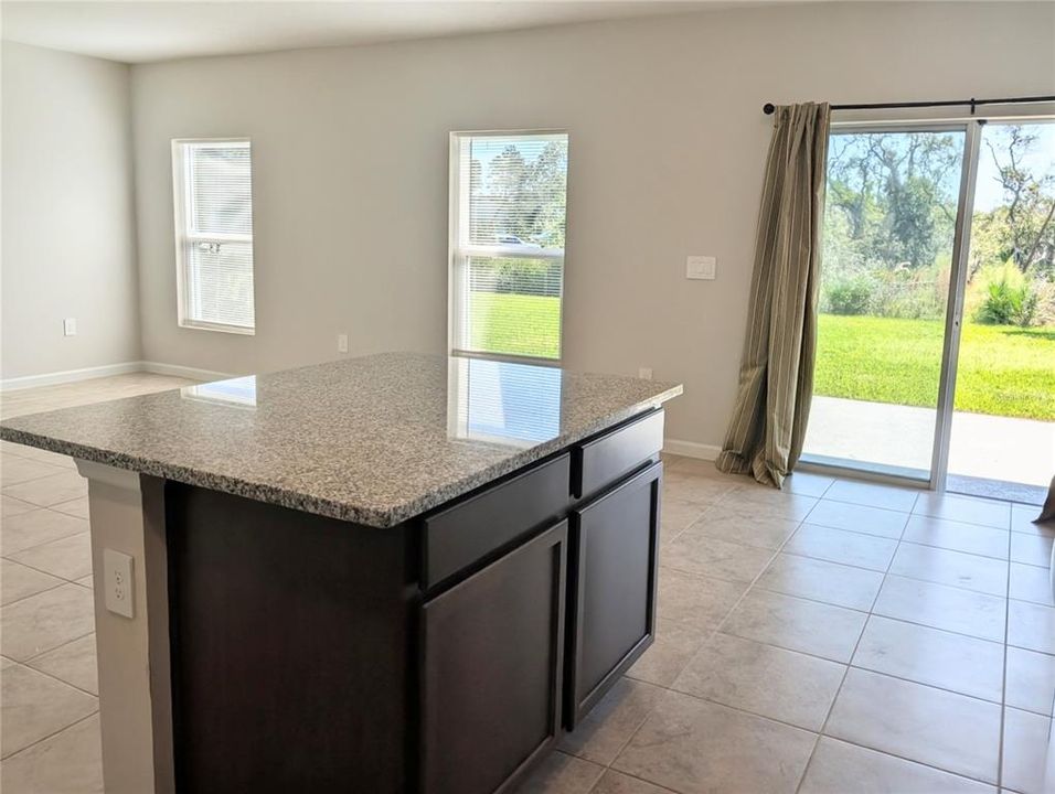 Active With Contract: $339,000 (3 beds, 2 baths, 1300 Square Feet)