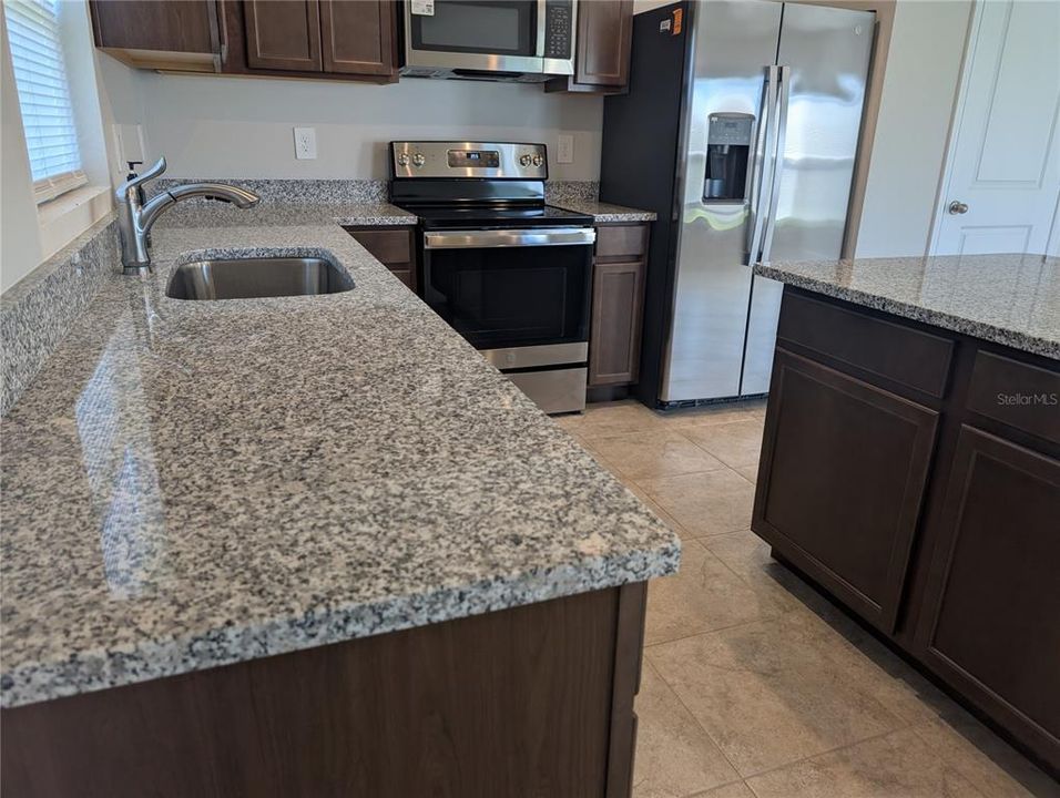 Active With Contract: $339,000 (3 beds, 2 baths, 1300 Square Feet)