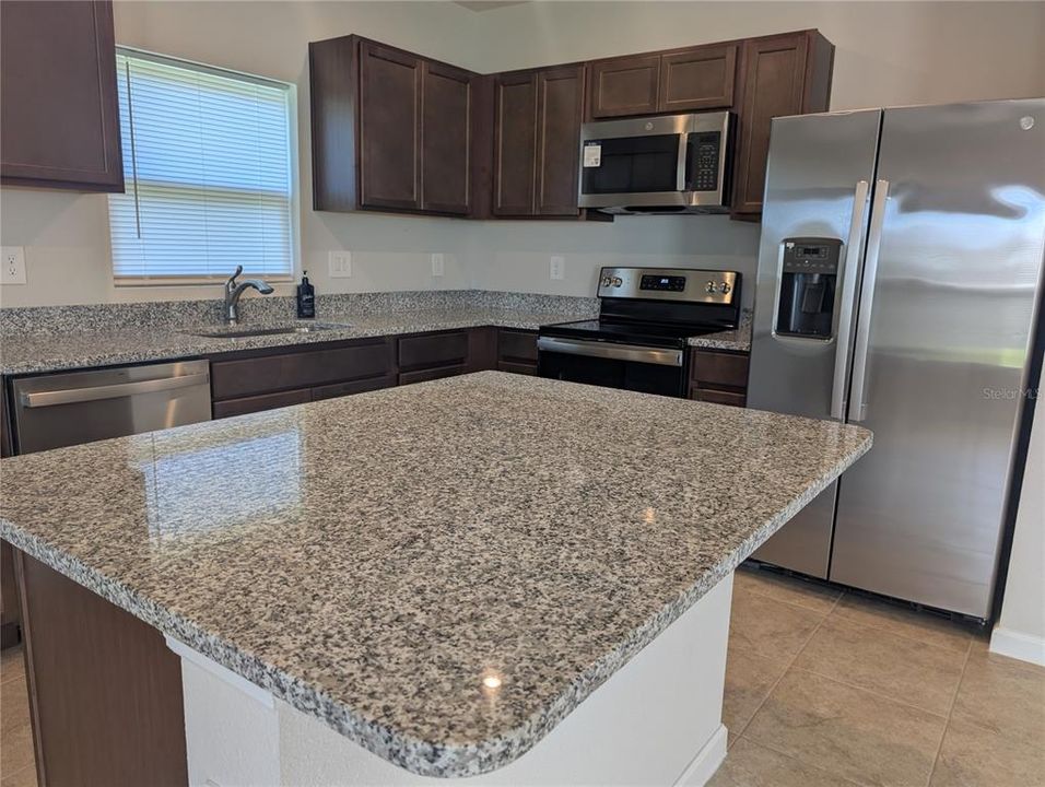 Active With Contract: $339,000 (3 beds, 2 baths, 1300 Square Feet)