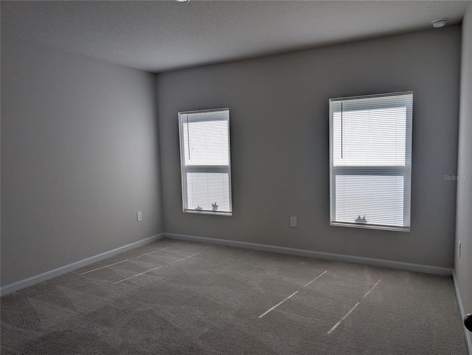 Active With Contract: $339,000 (3 beds, 2 baths, 1300 Square Feet)