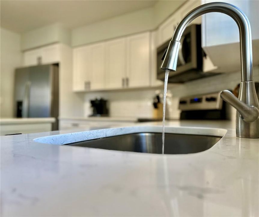 For Rent: $2,900 (3 beds, 2 baths, 1108 Square Feet)