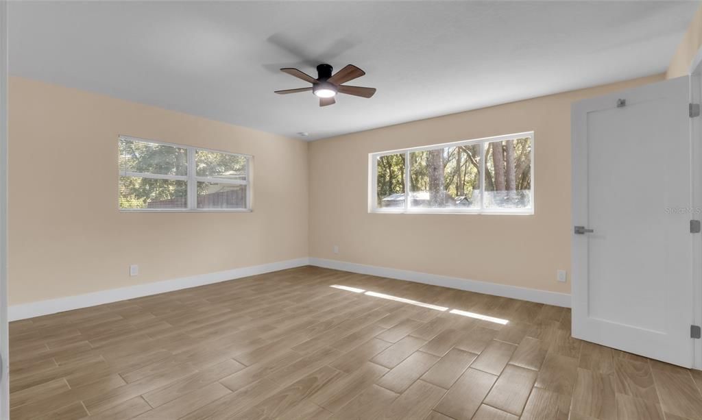 For Sale: $544,900 (4 beds, 3 baths, 1860 Square Feet)